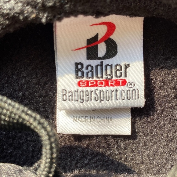 MEN’S BLACK BADGER SPORT BLACKDOGS PULLOVER HOODIE with pouch Sz S… - Picture 3 of 11